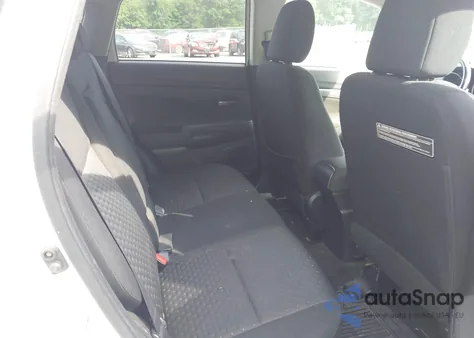 2011 Mitsubishi Outlander Sport Se z USA, uszkodzony, nr VIN JA4AR4AU2BZ019600